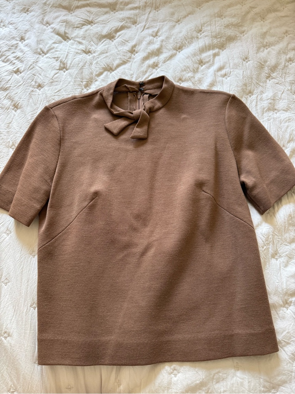 Vintage Brown Bow Tie Neck Knit Tunic Top Size 10 Mod Quiet Luxury